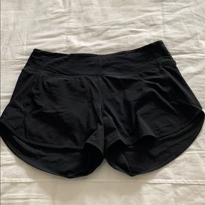 Lululemon speed up short 4”